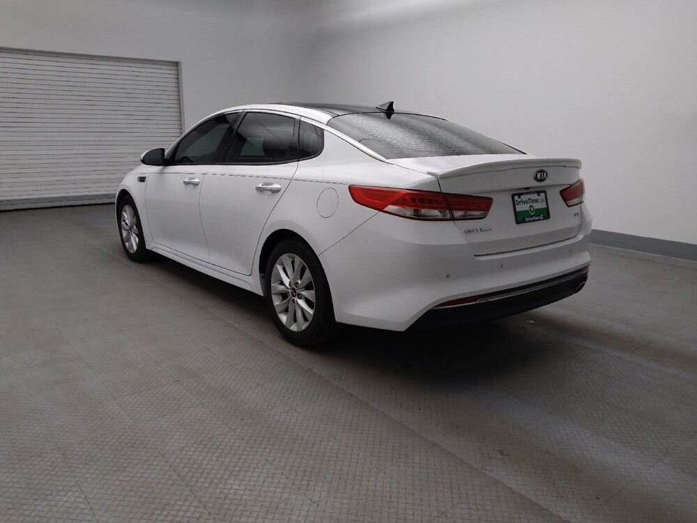 2016 Kia Optima in Colorado Springs, CO 80909 - 18107003 5