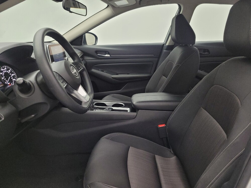 2024 Nissan Altima in Columbus, OH 43228 - 18107007 17