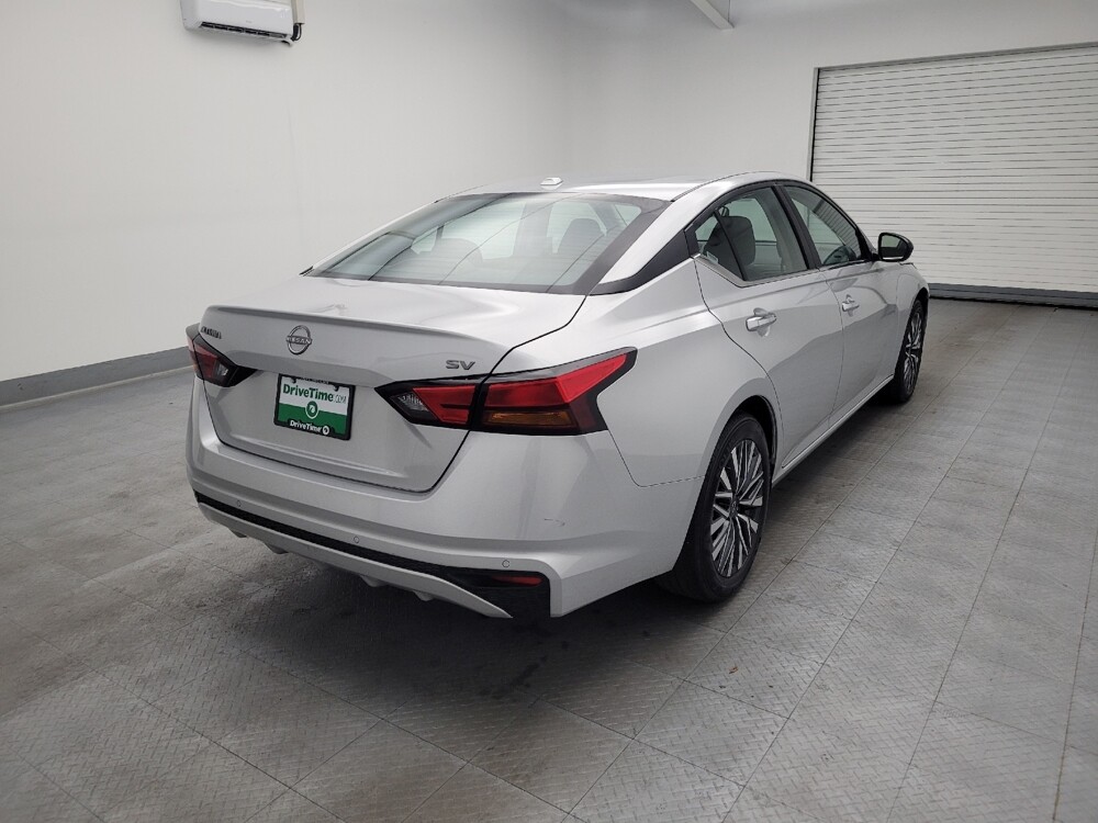 2024 Nissan Altima in Columbus, OH 43228 - 18107007 9