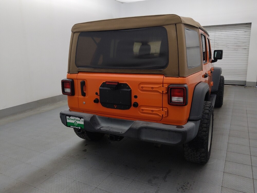 2019 Jeep Wrangler in Bradenton, FL 34207 - 18107008 7