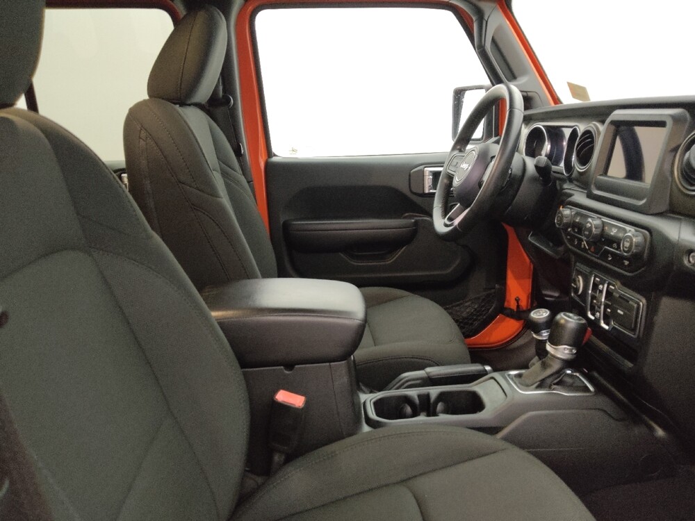 2019 Jeep Wrangler in Bradenton, FL 34207 - 18107008 21