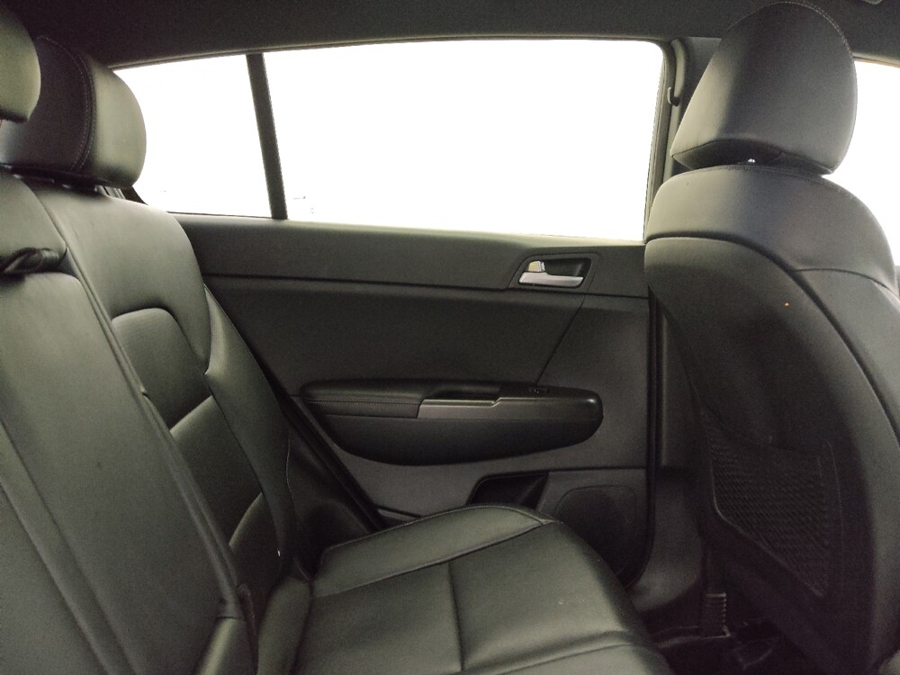 2021 Kia Sportage in Bradenton, FL 34207 - 18107009 19