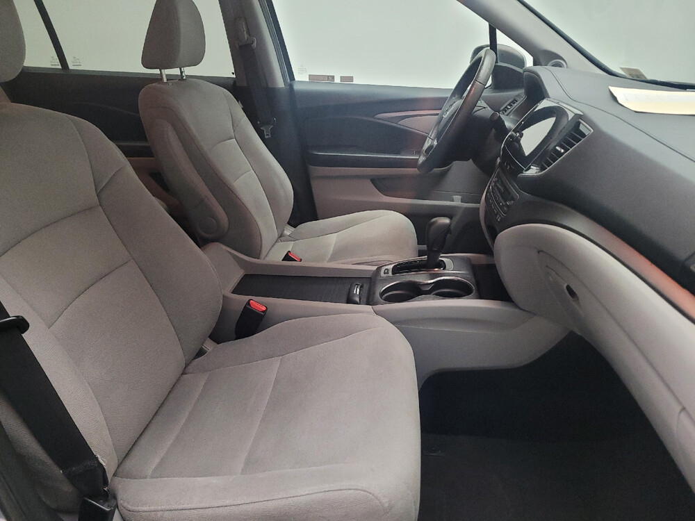 2019 Honda Pilot in Riverside, CA 92504 - 18107012 21