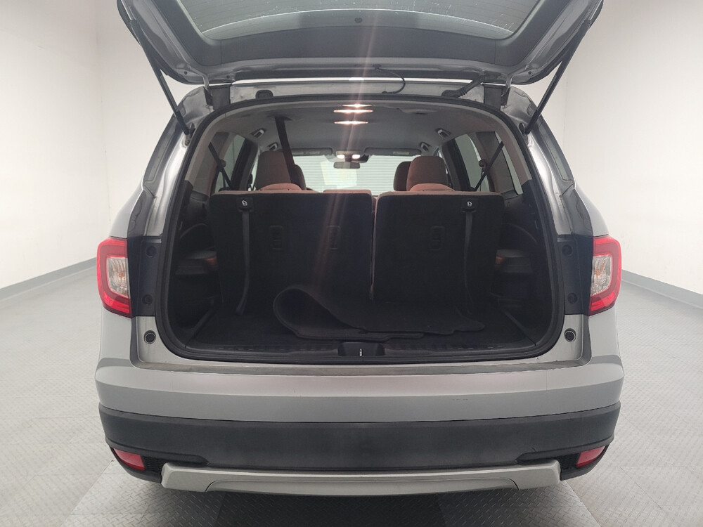 2019 Honda Pilot in Riverside, CA 92504 - 18107012 29