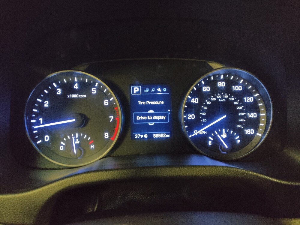 2018 Hyundai Elantra in Charlotte, NC 28213 - 18107014 23