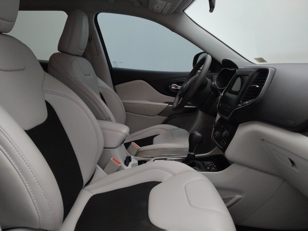 2020 Jeep Cherokee in Denver, CO 80012 - 18107018 21