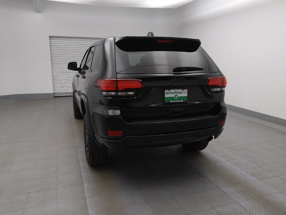 2018 Jeep Grand Cherokee in Denver, CO 80012 - 18107019 6