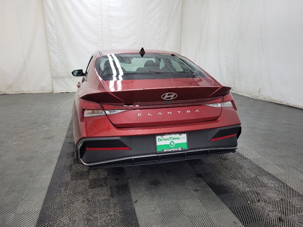 2025 Hyundai Elantra in Pittsburgh, PA 15236 - 18107026 6