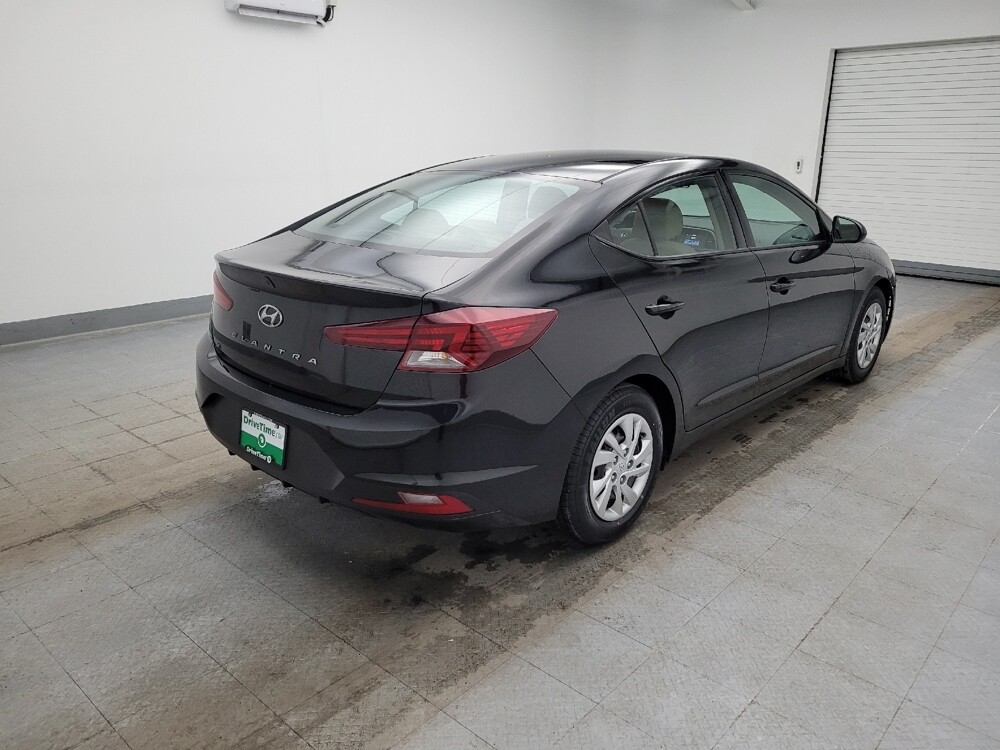 2020 Hyundai Elantra in Columbus, OH 43228 - 18107034 9