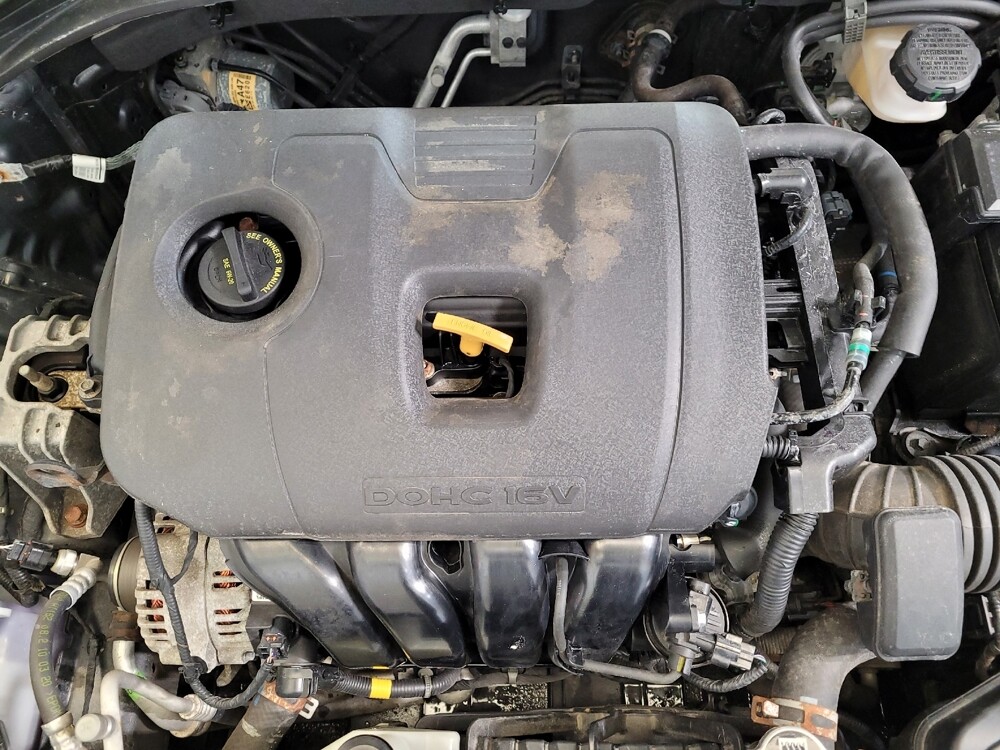 2020 Hyundai Elantra in Columbus, OH 43228 - 18107034 30