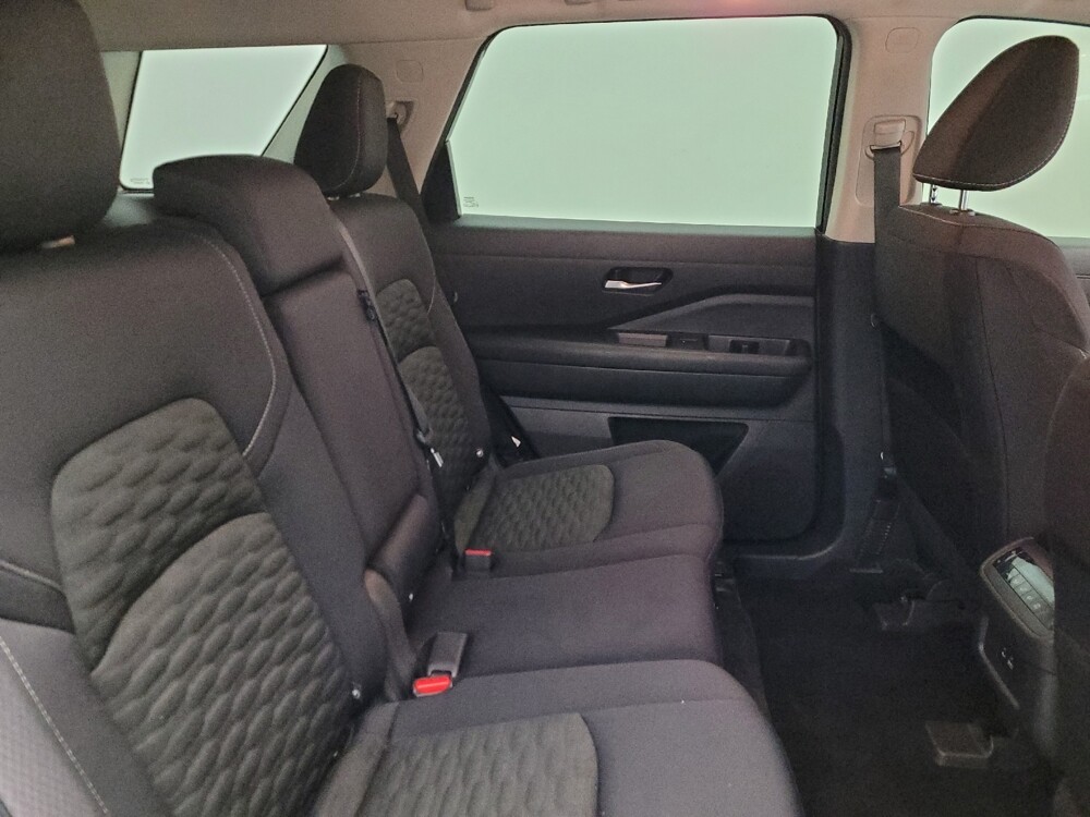 2022 Nissan Pathfinder in Mesa, AZ 85210 - 18107038 19