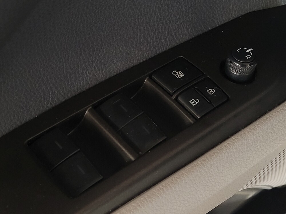 2024 Toyota Camry in West Palm Beach, FL 33409 - 18107043 27