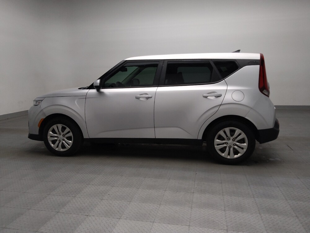 2020 Kia Soul in Arlington, TX 76011 - 18107045 3