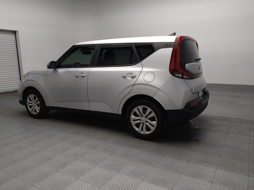 2020 Kia Soul in Arlington, TX 76011 - 18107045 5