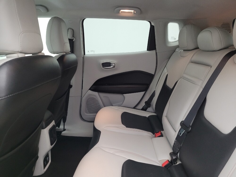 2018 Jeep Compass in Columbus, OH 43228 - 18107046 18