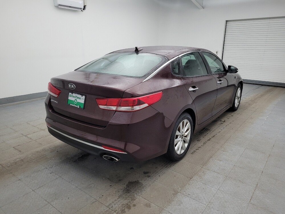 2018 Kia Optima in Fairfield, OH 45014 - 18107047 9