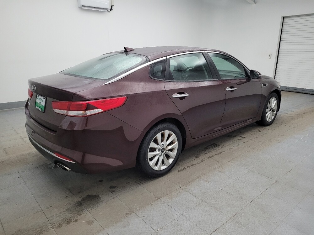 2018 Kia Optima in Fairfield, OH 45014 - 18107047 10