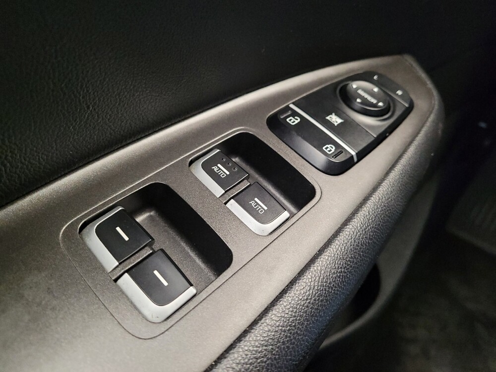 2018 Kia Optima in Fairfield, OH 45014 - 18107047 27