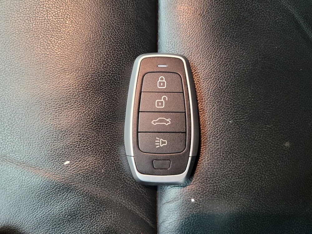 2018 Jeep Grand Cherokee in St. Louis, MO 63125 - 18107051 32