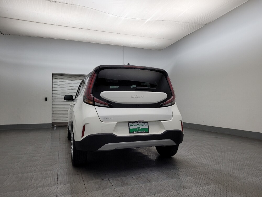 2024 Kia Soul in Albuquerque, NM 87123 - 18107052 6