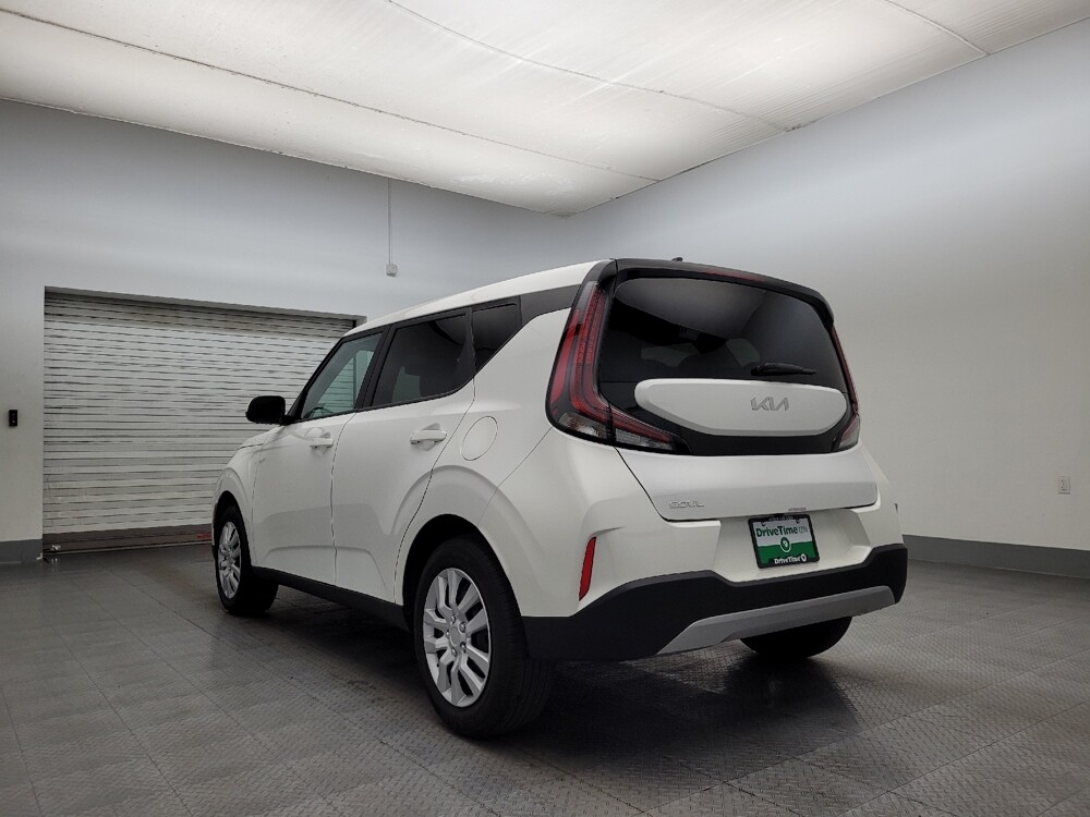 2024 Kia Soul in Albuquerque, NM 87123 - 18107052 5