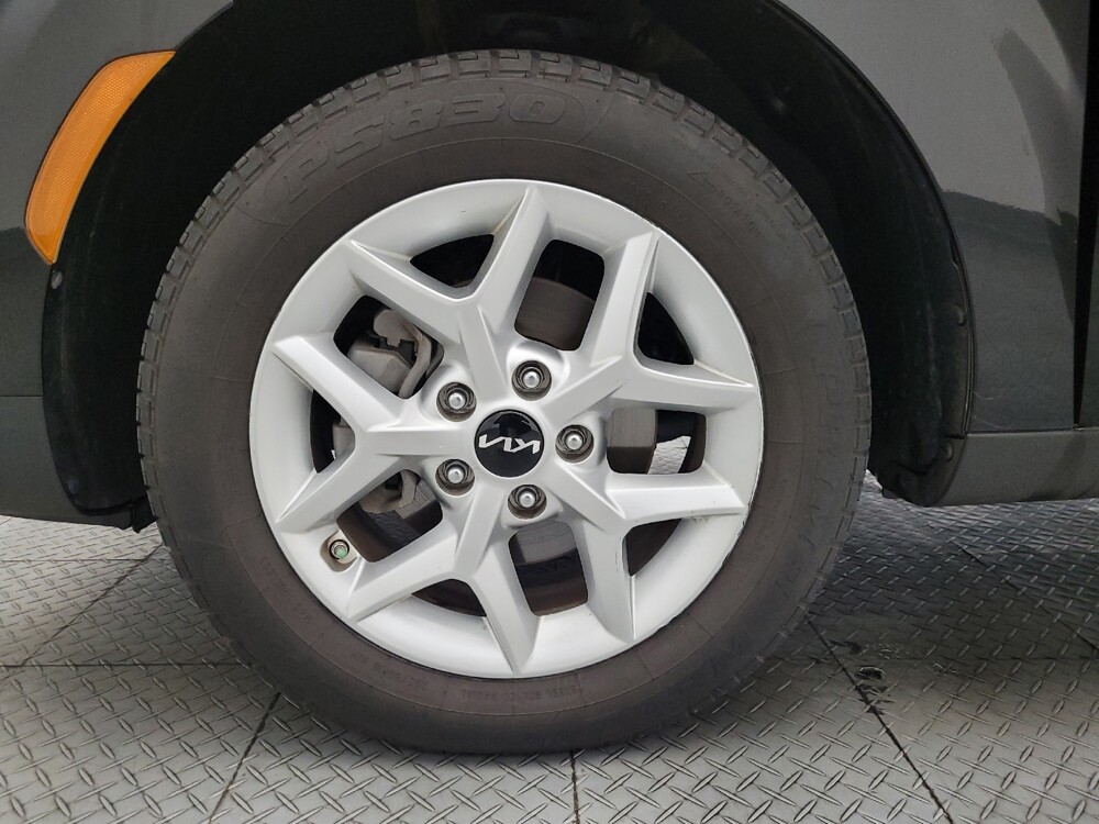 2024 Kia Soul in Albuquerque, NM 87123 - 18107053 31