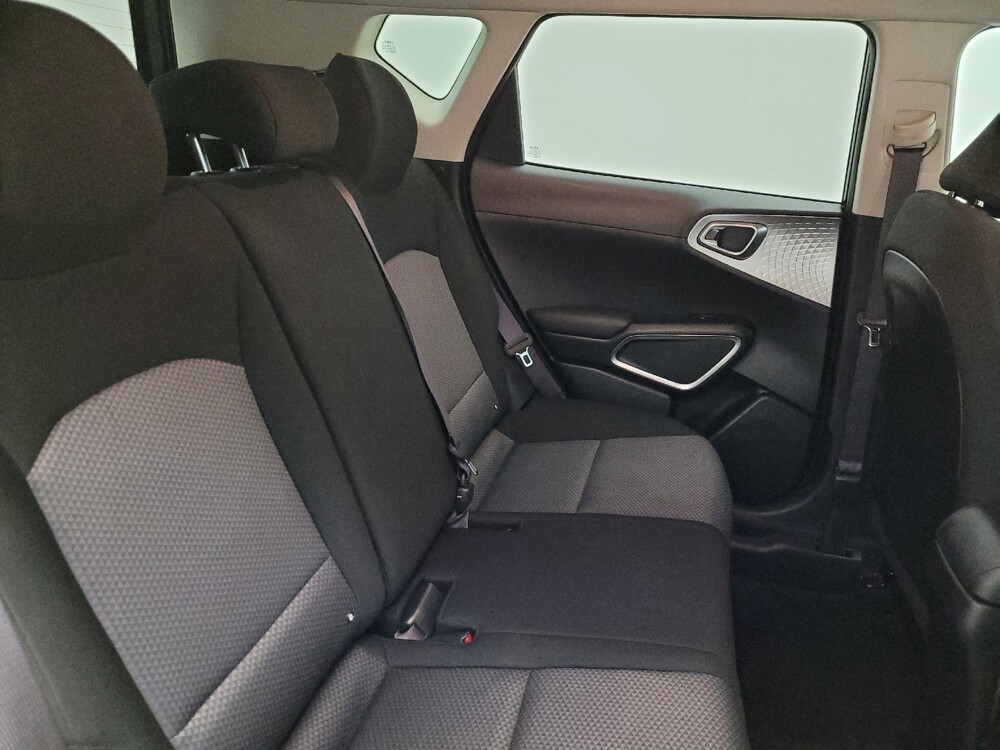 2024 Kia Soul in Albuquerque, NM 87123 - 18107053 19