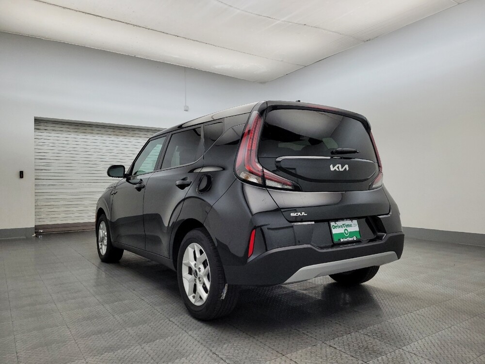 2024 Kia Soul in Albuquerque, NM 87123 - 18107053 5