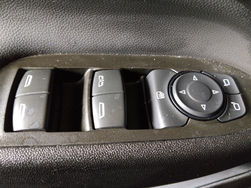 2024 Chevrolet Equinox in Charlotte, NC 28213 - 18107059 27