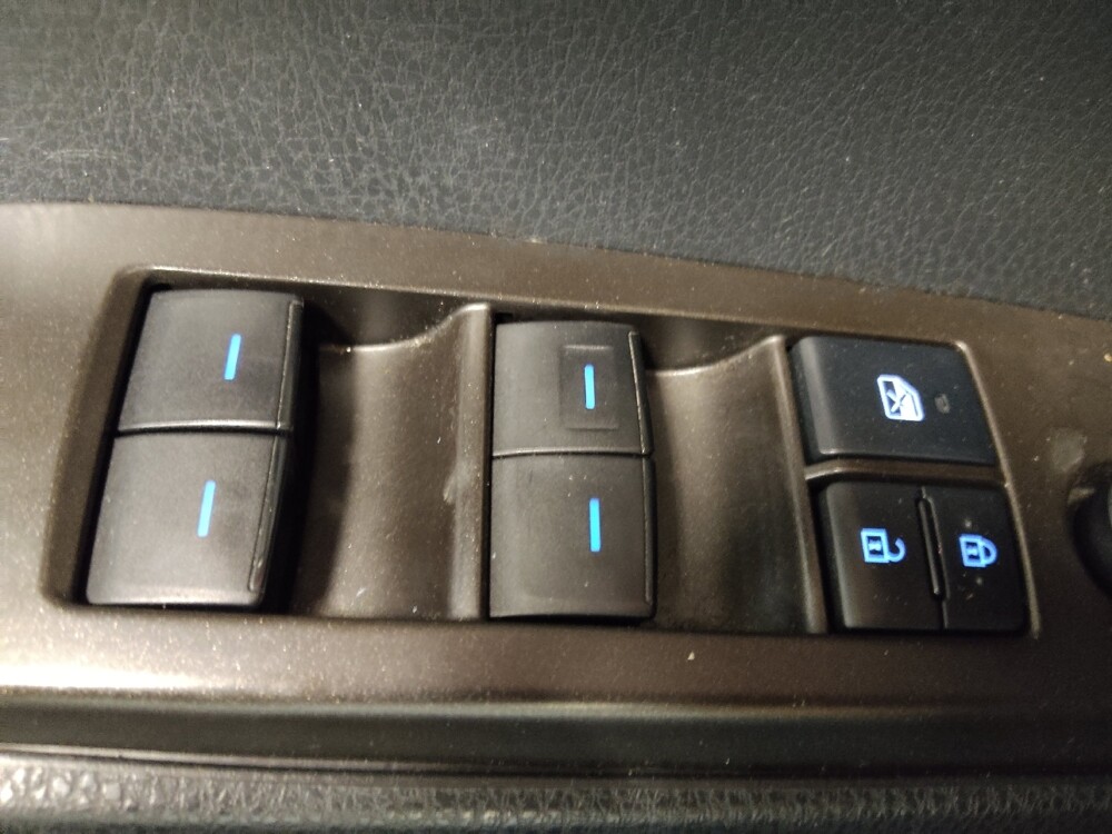 2021 Toyota Camry in Winston-Salem, NC 27103 - 18107061 27