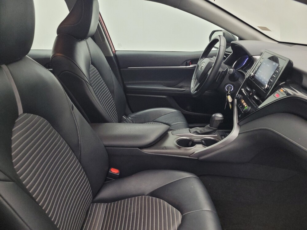 2021 Toyota Camry in Winston-Salem, NC 27103 - 18107061 21