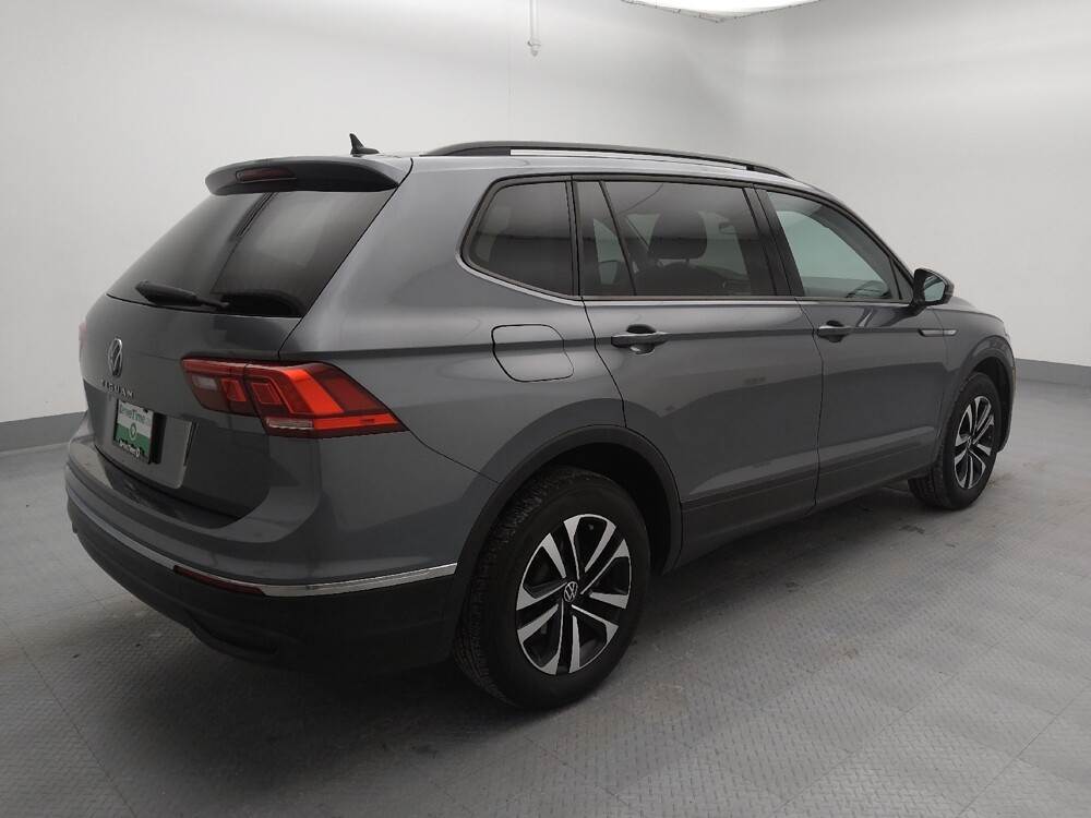 2023 Volkswagen Tiguan in Independence, MO 64055 - 18107067 9