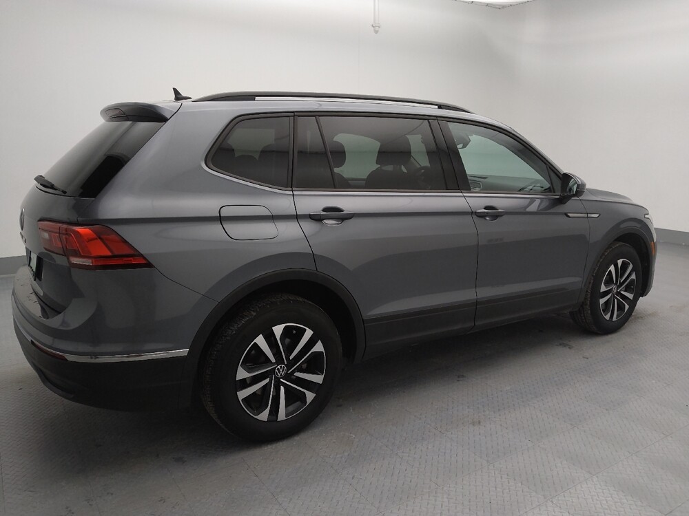 2023 Volkswagen Tiguan in Independence, MO 64055 - 18107067 10