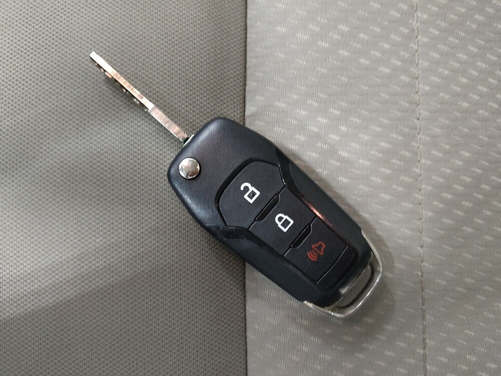 2018 Ford EcoSport in Winston-Salem, NC 27103 - 18107069 32