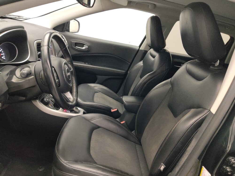 2018 Jeep Compass in Union City, GA 30291 - 18107074 17