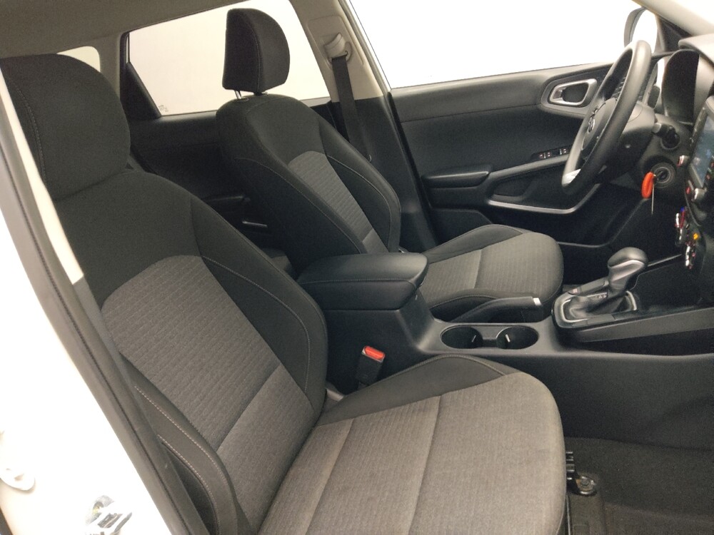 2020 Kia Soul in Union City, GA 30291 - 18107080 21