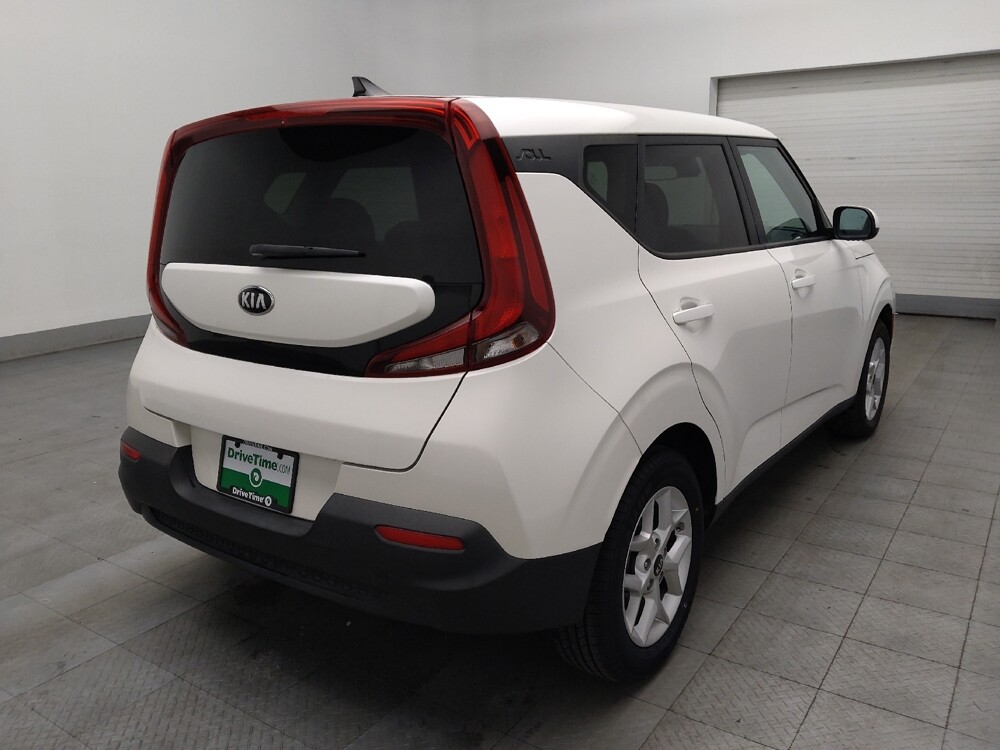 2020 Kia Soul in Union City, GA 30291 - 18107080 9