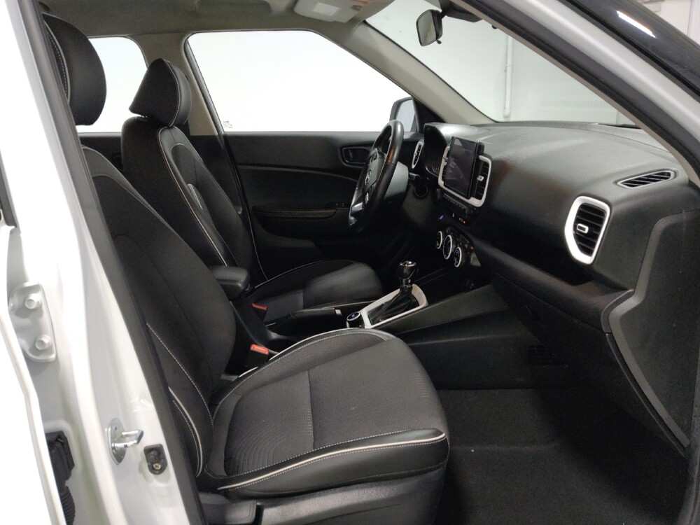 2023 Hyundai Venue in Columbus, OH 43231 - 18107098 21