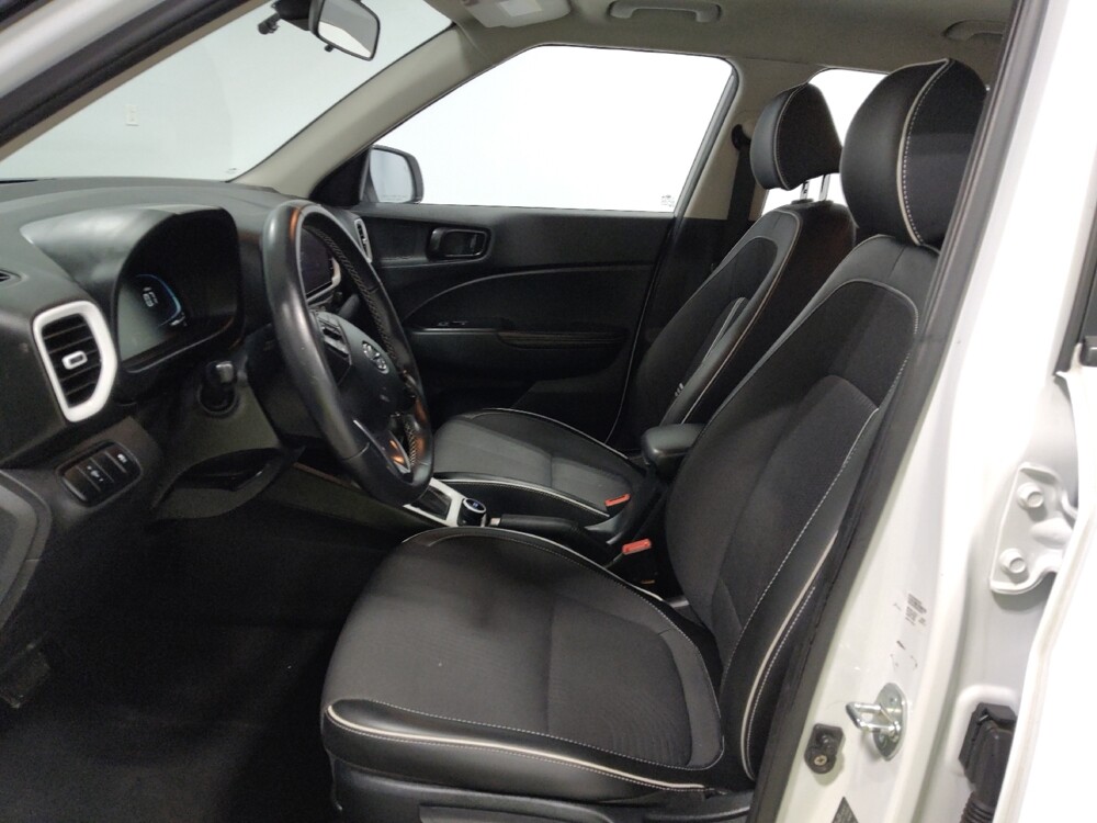 2023 Hyundai Venue in Columbus, OH 43231 - 18107098 17