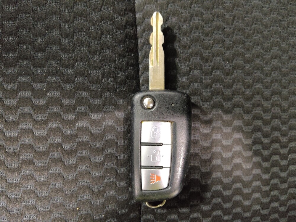 2019 Nissan Rogue Sport in Columbus, OH 43231 - 18107100 32