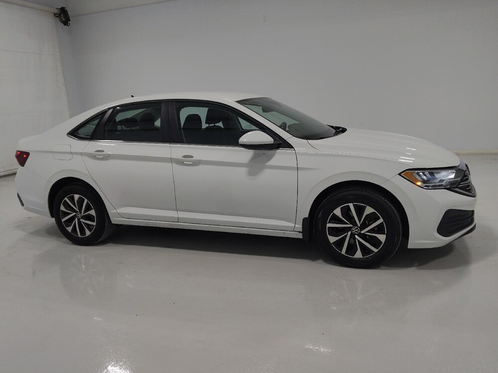 2024 Volkswagen Jetta in Columbus, OH 43231 - 18107101 11