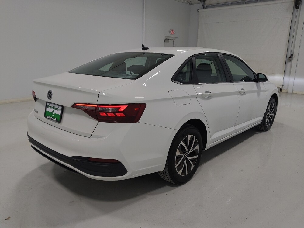 2024 Volkswagen Jetta in Columbus, OH 43231 - 18107101 9