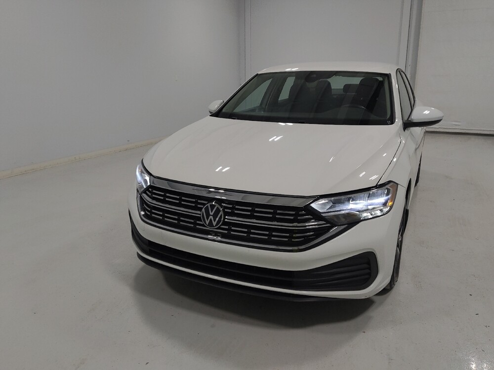 2024 Volkswagen Jetta in Columbus, OH 43231 - 18107101 15