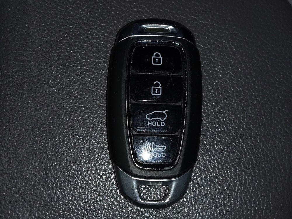 2019 Hyundai Santa Fe in Hialeah, FL 33014 - 18107104 32