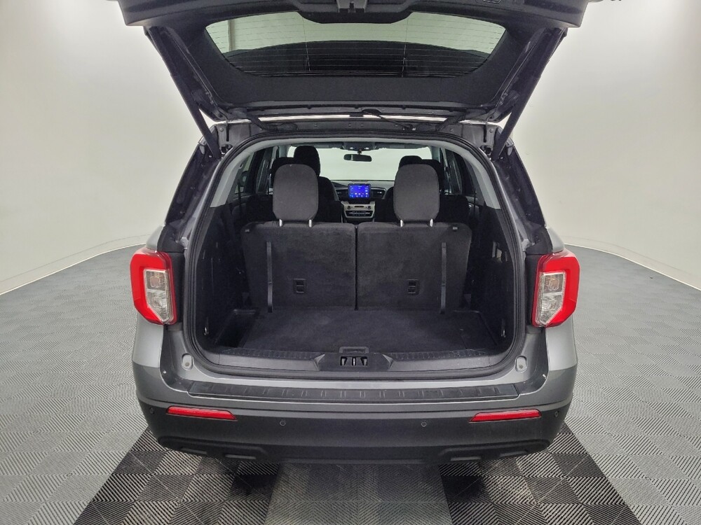 2023 Ford Explorer in Pittsburgh, PA 15236 - 18107106 29