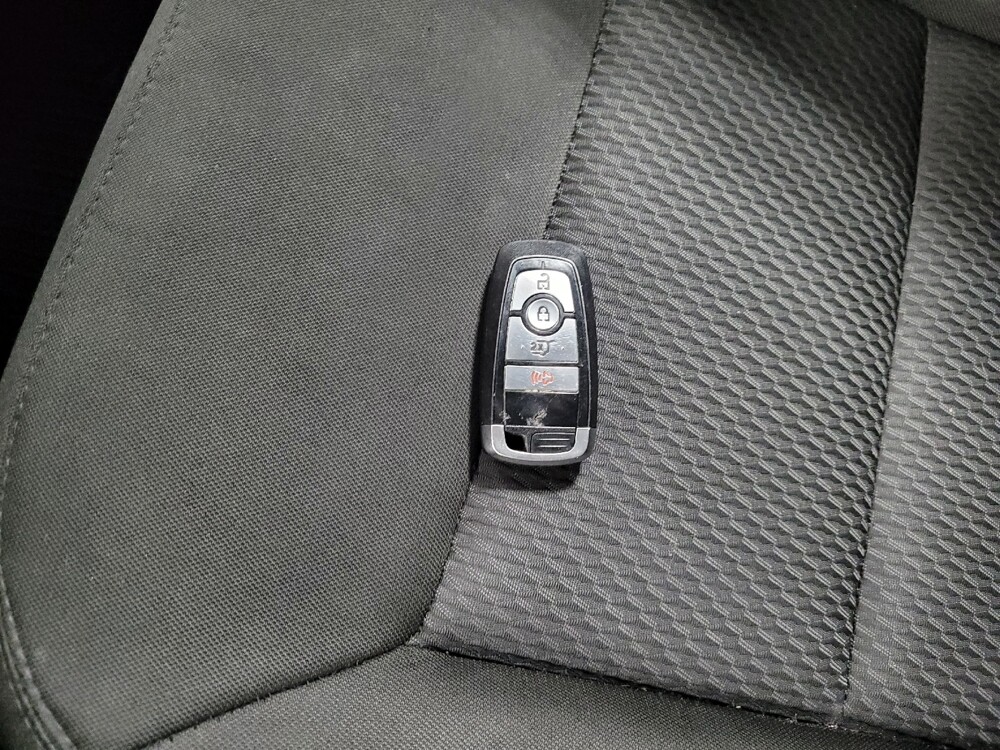 2023 Ford Explorer in Pittsburgh, PA 15236 - 18107106 32