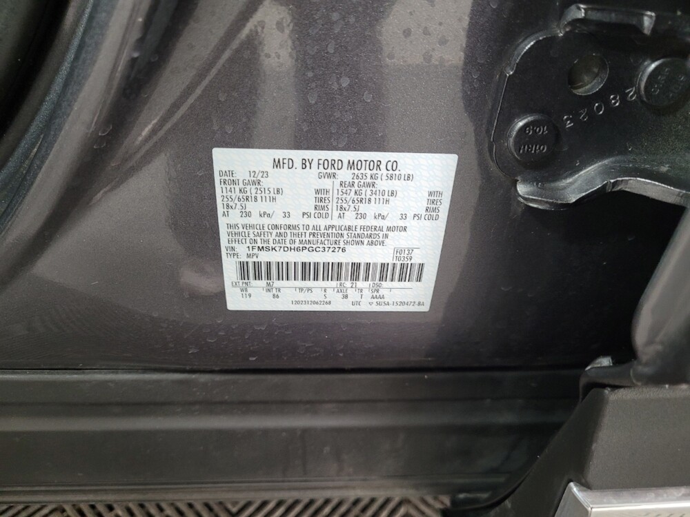 2023 Ford Explorer in Pittsburgh, PA 15236 - 18107106 33