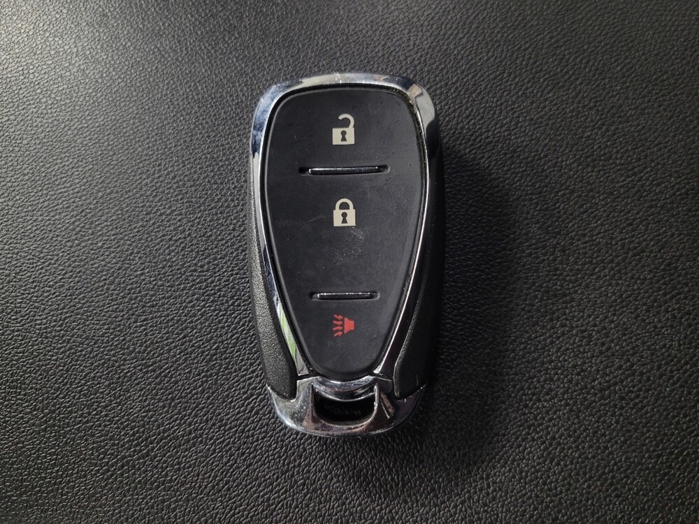 2019 Chevrolet Equinox in Union City, GA 30291 - 18107115 27