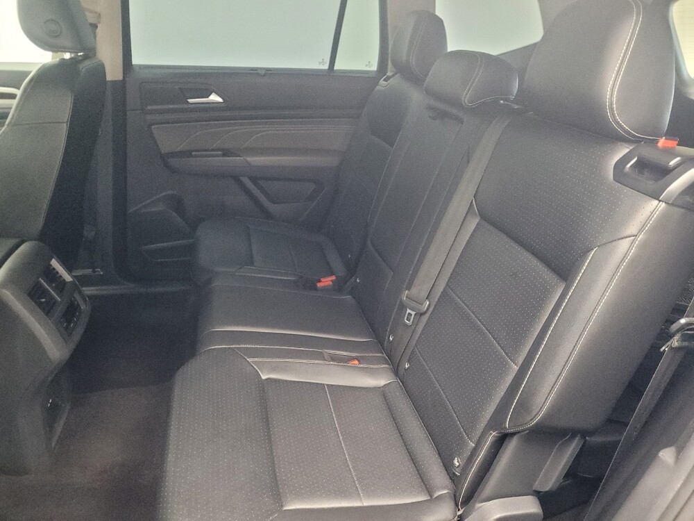 2021 Volkswagen Atlas in Indianapolis, IN 46222 - 18107118 18