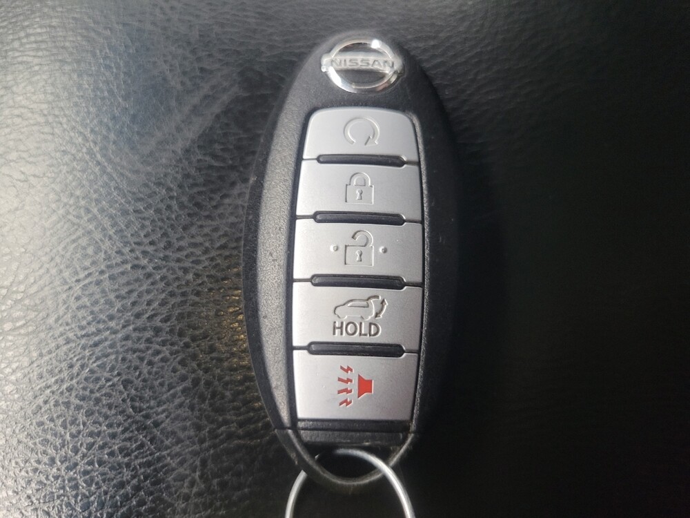 2014 Nissan Pathfinder in Indianapolis, IN 46222 - 18107119 32